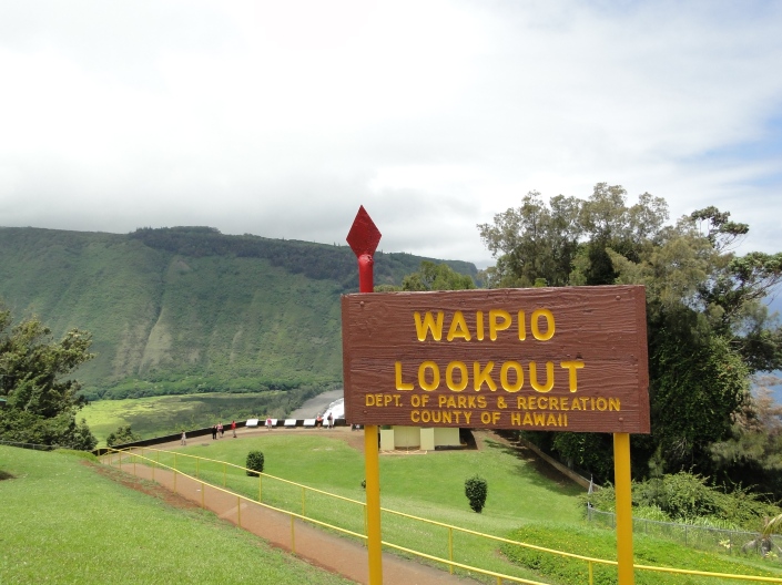 Waipio Lookout